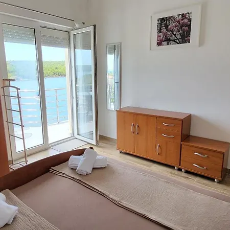 Homestay szállás Vrulja *