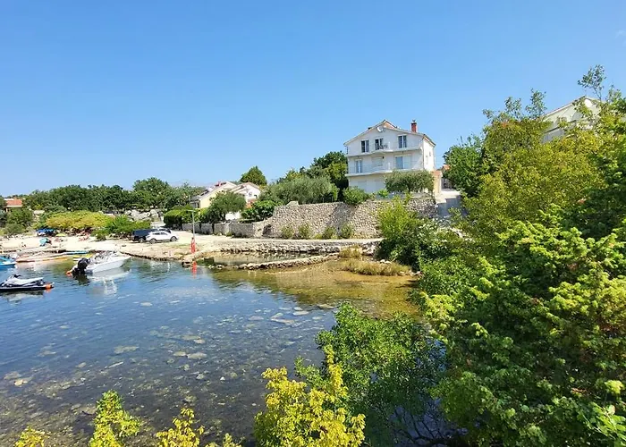 Vrulja Homestay szállás